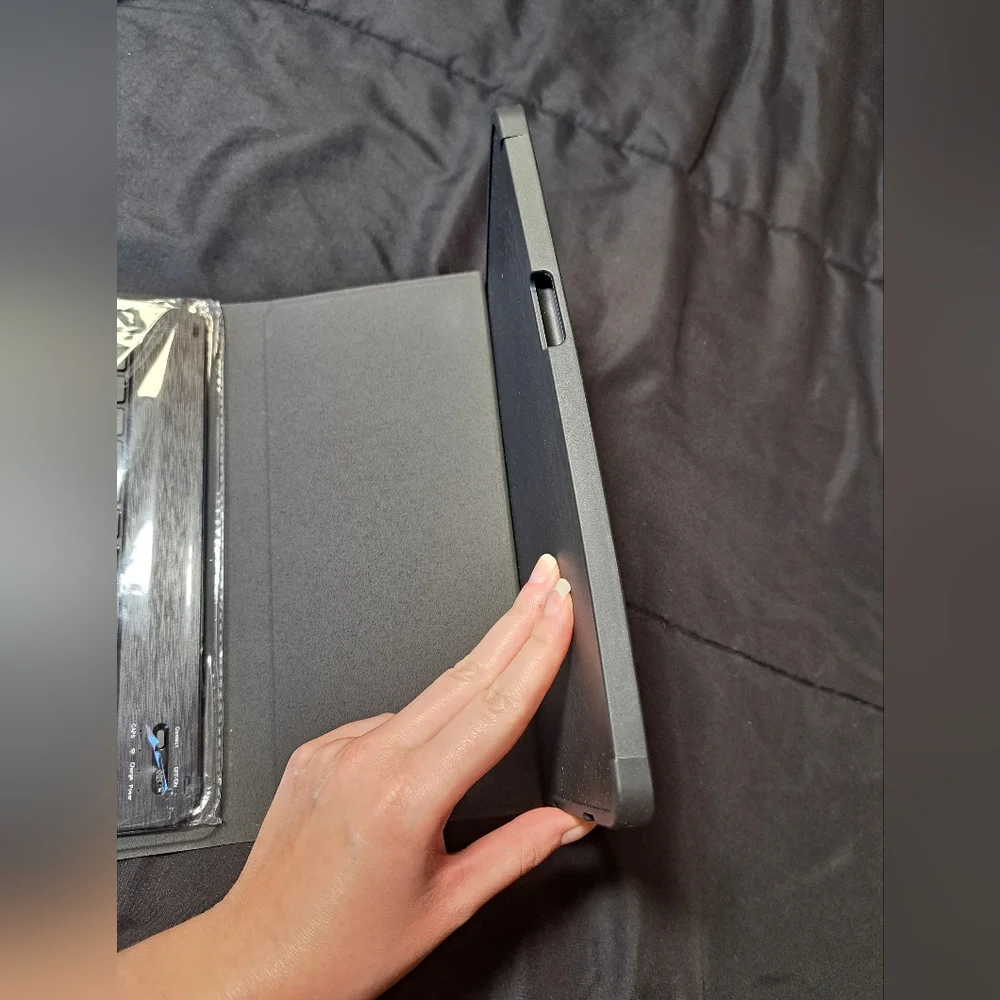 Tablet Case With Magnetic Bluetooth Keyboard For 10 Inch Tablet